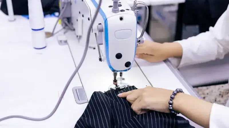 제조 업체의 수영복 샘플을위한 일반적인 리드 타임